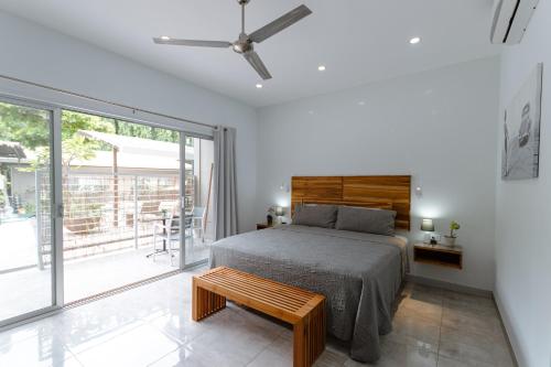 Tamarindo Bay Boutique Hotel, Apartments & Suites