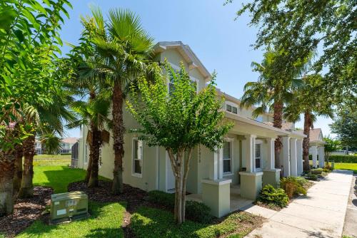 House with Lake View in Resort in Orlando, USA