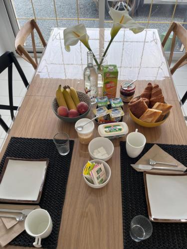 อาหารและเครื่องดื่ม, Chez Bérangère et Nicolas (Chez Berangere et Nicolas) in มงเทรย-ซูร์-แมน