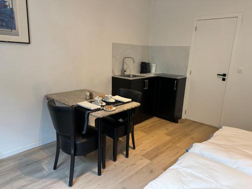 Two bedroom loft in the city center by the Meir, Amberes (foto 3)