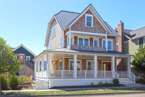Sea to Shining Sea by Seabrook Hospitality
