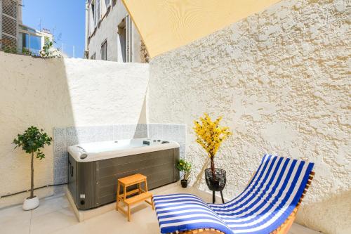 Vauban, Notre Dame de la Garde, 3 chambres, terrasse, jacuzzi, Marseille (photo 11)