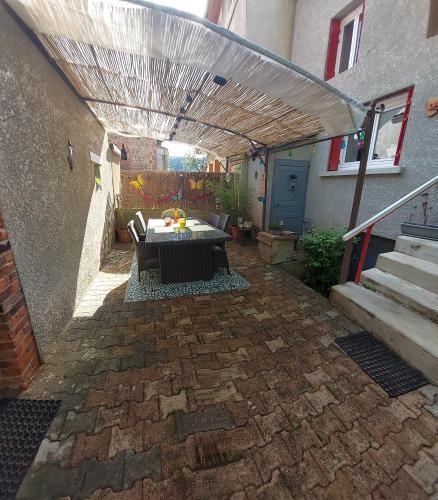 LA TRABOULE Maison de ville avec extérieur (LA TRABOULE Maison de ville avec exterieur) in Aurec-sur-Loire