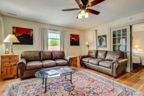 Cozy Elkhart Lake Apartment Walk to Town and Dining in Elkhart Lake, USA
