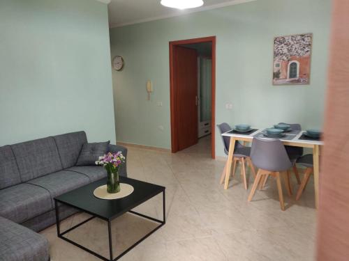 Bevis apartment, Tirana (photo 4)