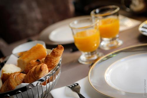 La Cour Berbisey - Les Collectionneurs - image 3