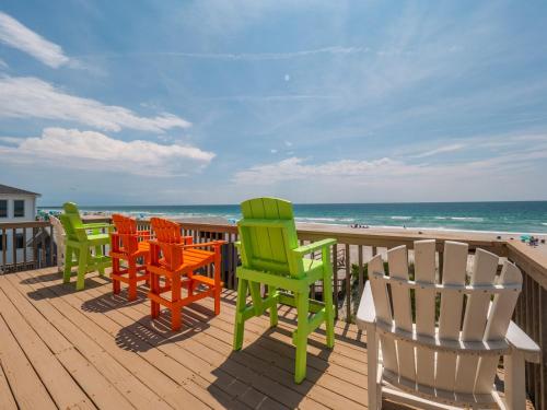 Perse-vear-ance in Topsail Beach, USA