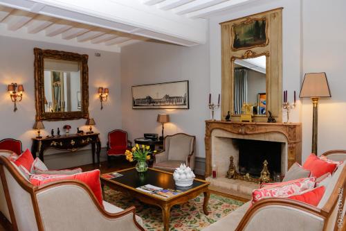 La Cour Berbisey - Les Collectionneurs - image 6