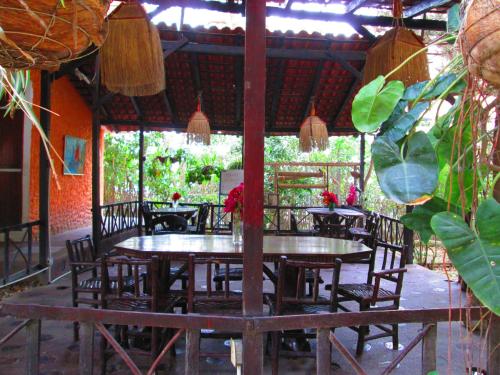花園, Hosteria Ecologica El Faro in 薩林納斯