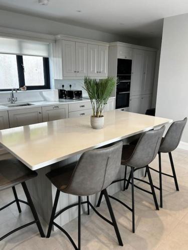 Kells Ocean View Luxury Retreat in 凱利郊區