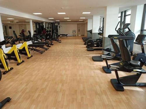 VV - Luxury 1 bed with Pool & Sea Views, Gibraltar (foto 6)
