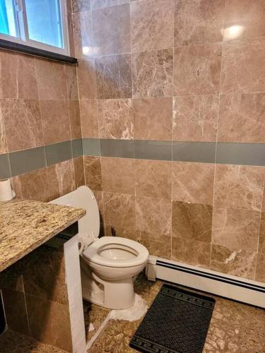 Long term Extended Stay in Hidden gem in Wakefield, USA