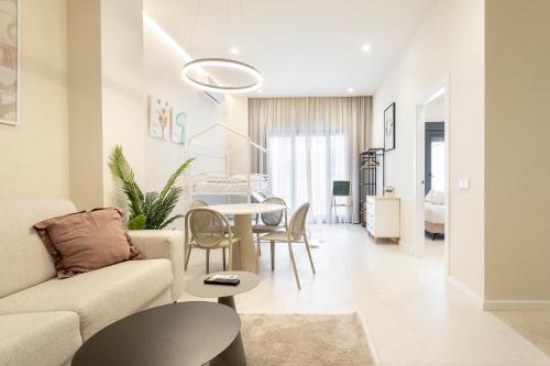 Valencia Guest North Station PEN Suites, Валенсия (фото 11)
