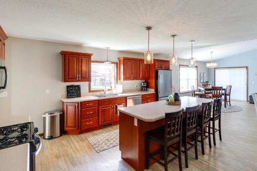 Charming Stanwood Home on Muskegon River! in Big Rapids, USA
