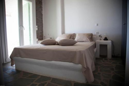 Villa with infinity pool and exceptional sea view, Kitnos (zdjęcie 4)