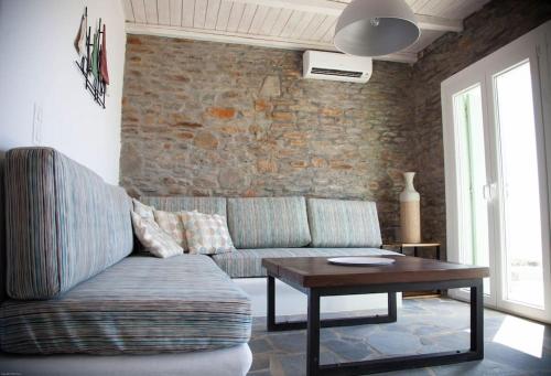 Villa with infinity pool and exceptional sea view, Kitnos (zdjęcie 6)