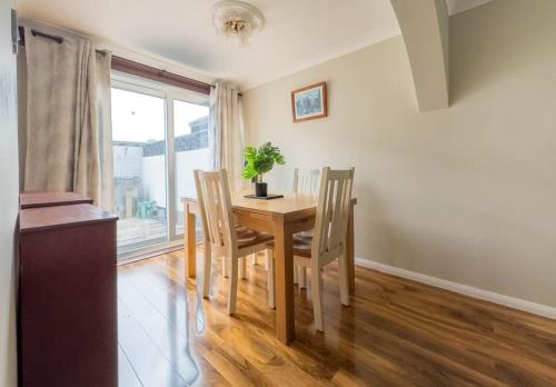 Létesítmények, Cousy Haven in Lee Chapel North