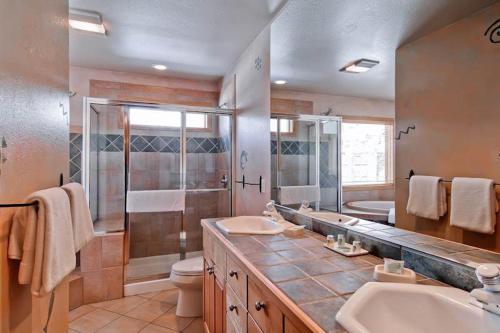 Cascades Townhomes by Steamboat Resorts detail