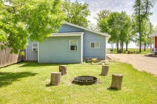 Boat + Fish on Mille Lacs Lake: ‘Walleye Cabin’ in Deerwood (MN)