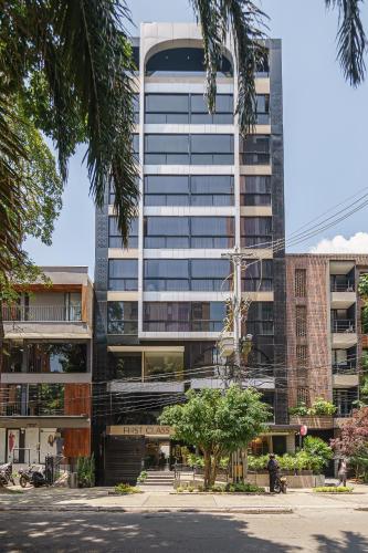 First Class Hotel, Medellín