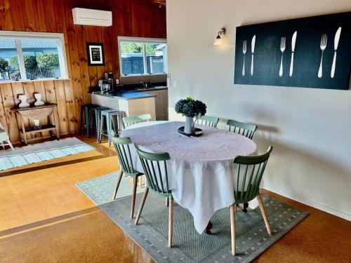 Yasmin Cottage in Kinloch
