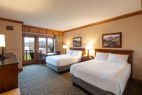 2 double beds