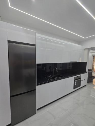 Athens Luxury Apartment - image 11