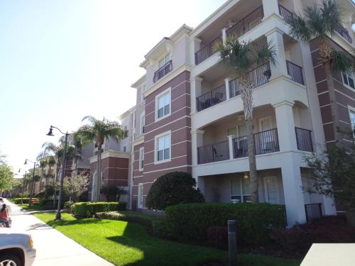 Universal Studios Area Apartment - main image