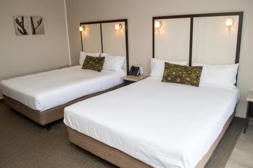 怀拉拉帕国敦索尔韦公园酒店