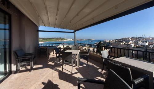 Port View Guesthouse - image 10