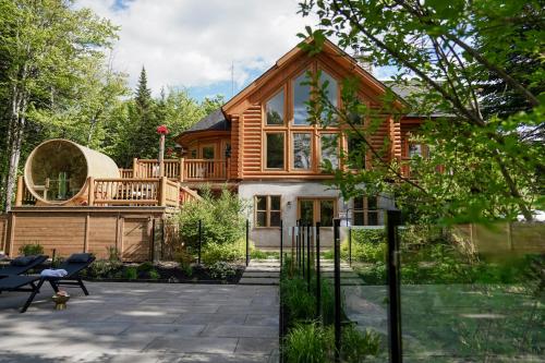 Chalet Golden Bear - Fiddler Lake