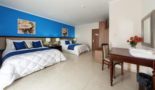 Port View Guesthouse - image 5