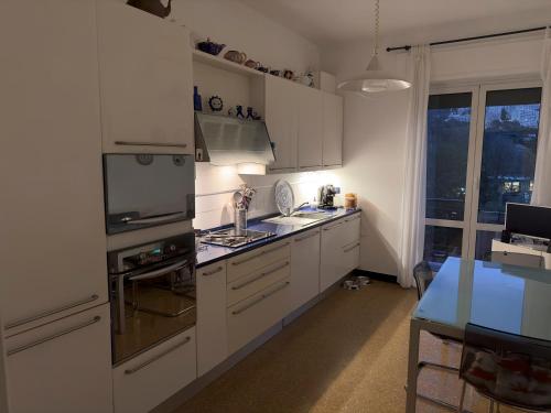 Comfort and quiet few steps from the Ligurian Sea, Genova (photo 10)