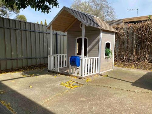 Budget Barossa in Elizabeth