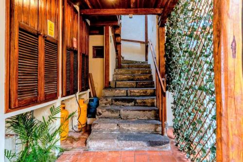 Vestabils, Hostal La Suite in Sangolkvi