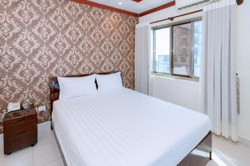 Superior Double Room image 8