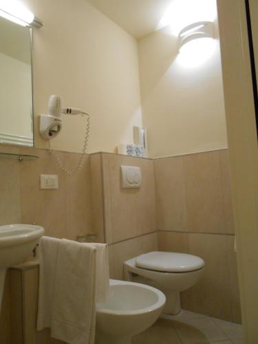 Hotel Atlantic - image 14