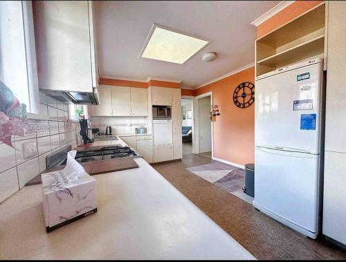 Nice 3 bedroom House Mt Waverley in Mount Waverley