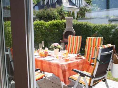 Балкон, Schittering van de Zee in Остебад Селлин