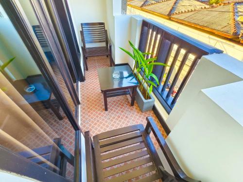 Balcony/terrace, The Tandibayang Hotel And Villas in Legian