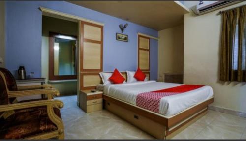 room detail thumbnail 0