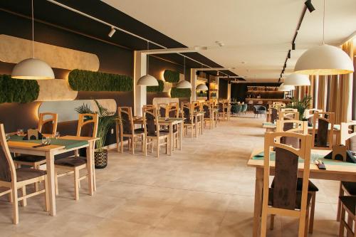 餐廳, Hotel Boginia in 羅茲市中心