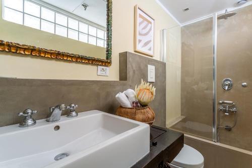 Modern flat a few steps from the Trevi Fountain - image 13