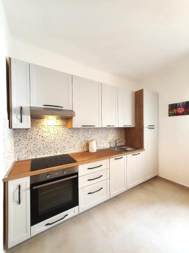 House Orieta 385 - image 14