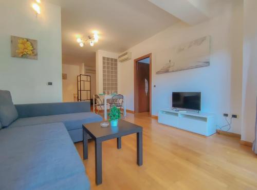 A Due Passi dal Centro - Moderno & Spazioso Bilocale