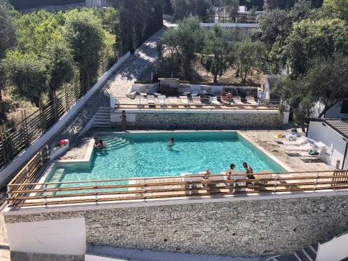 Úszómedence, Hotel Riviera in Rodi Garganico