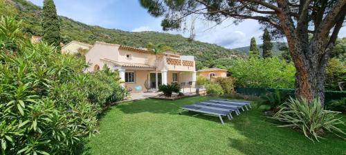 Villa HOVANES gîte à louer Pramousquier