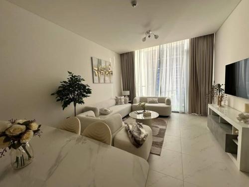 Spacious 1bedroom W Lagoon In Al Maktoum City, Dubái (foto 9)