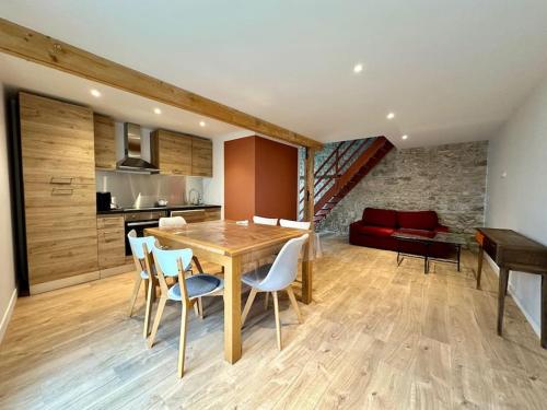 Jolie dépendance proche forêt- Nemours gîte à louer Bouchereau