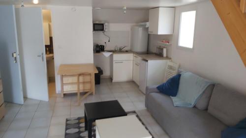 Удобства, Appartement confortable et fonctionnel - Rickhoss Home in Етамп
